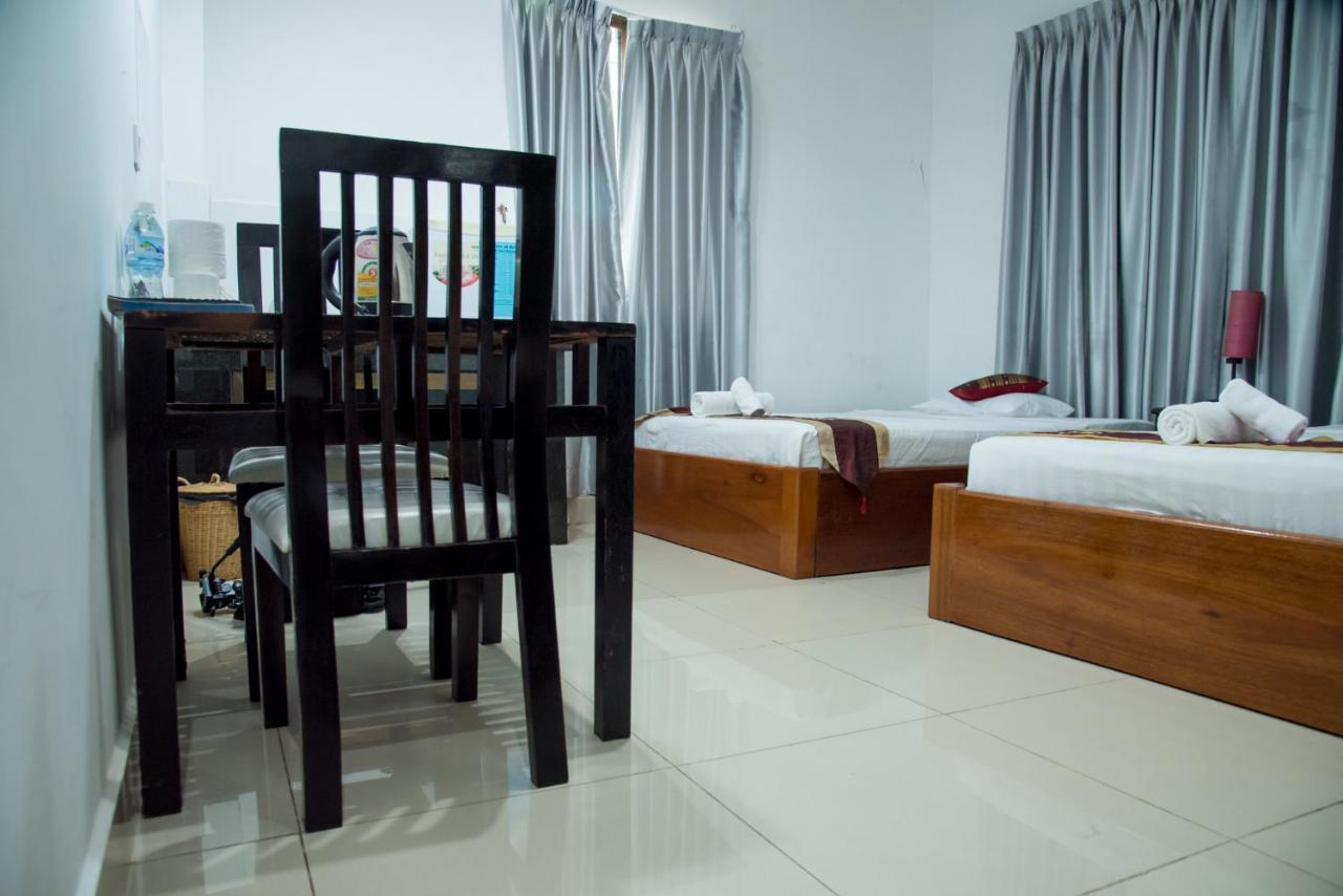New Season Riverside Hotel Phnom Penh Luaran gambar