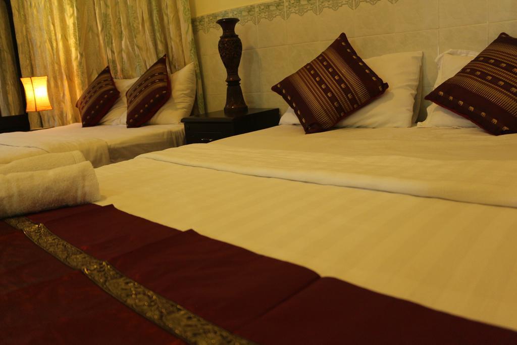 New Season Riverside Hotel Phnom Penh Luaran gambar