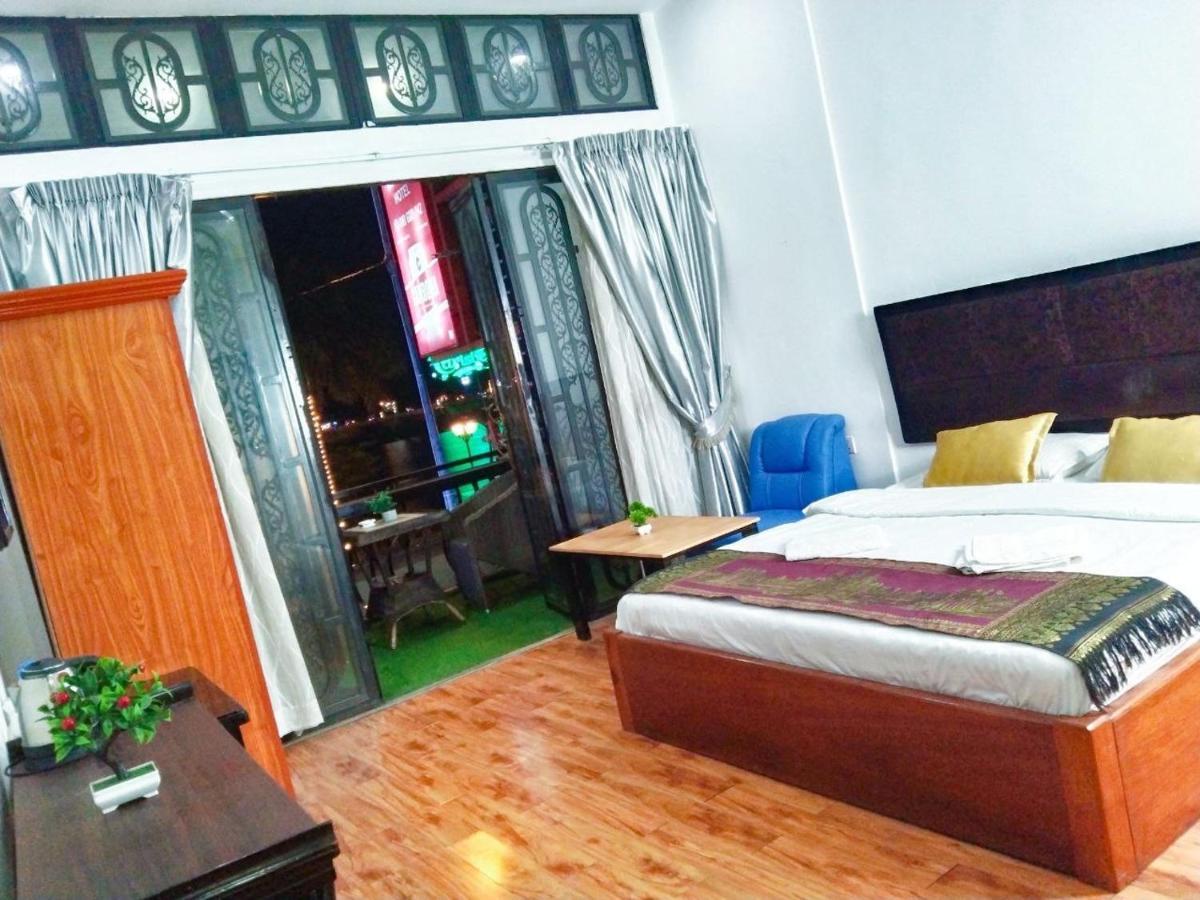 New Season Riverside Hotel Phnom Penh Luaran gambar